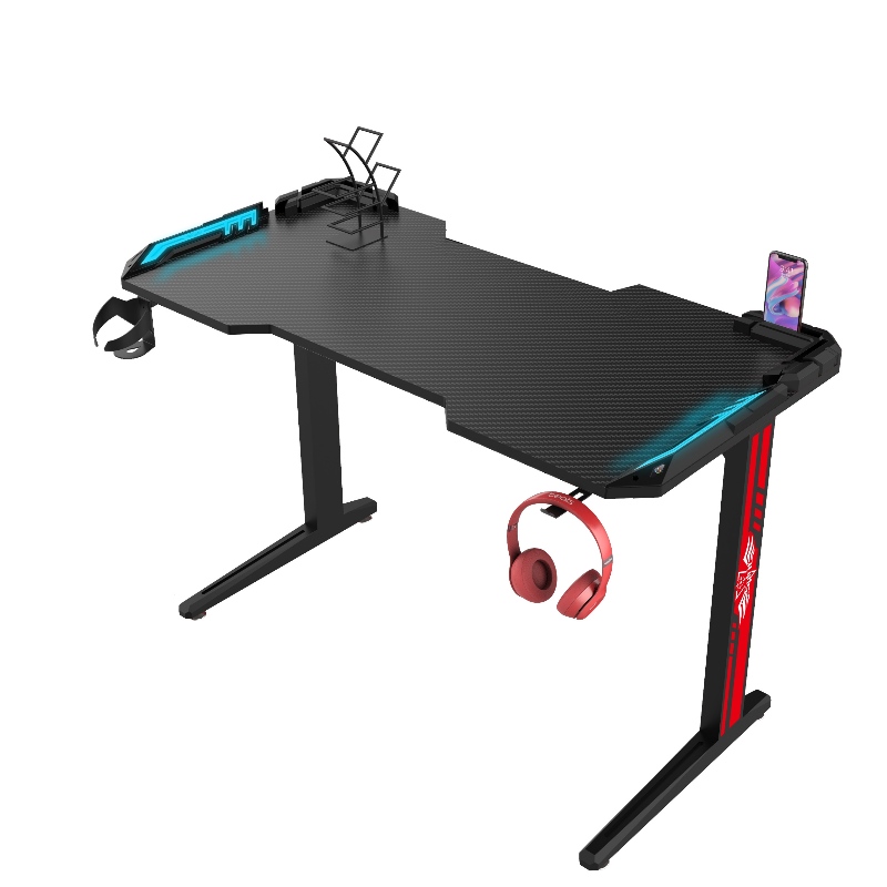 T-tvarovaný herní stůl